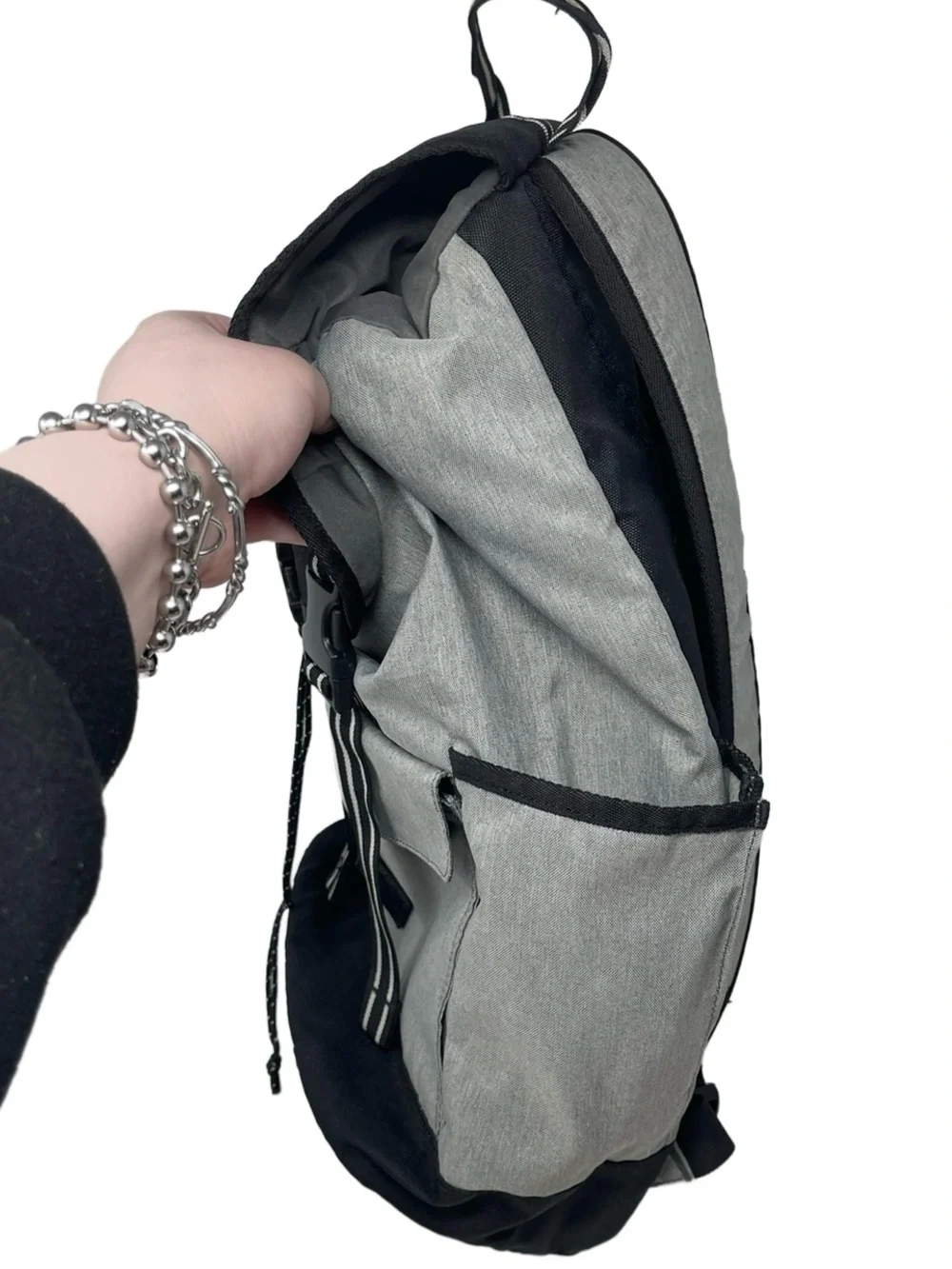 Burton Outing Backpack Black Gray Rucksack Laptop Sleeve School Travel Bag